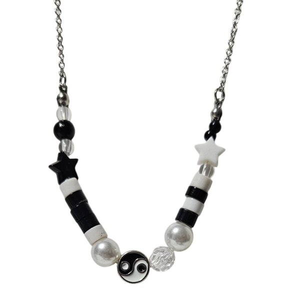 Yin Yang Black White Beaded Necklace Star Accents Taijitu Chinese Philosophy - Picture 1 of 6